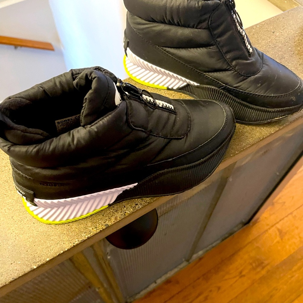 Sorel Booties…Great practical chilly weather bootie! Feels like running shoe!